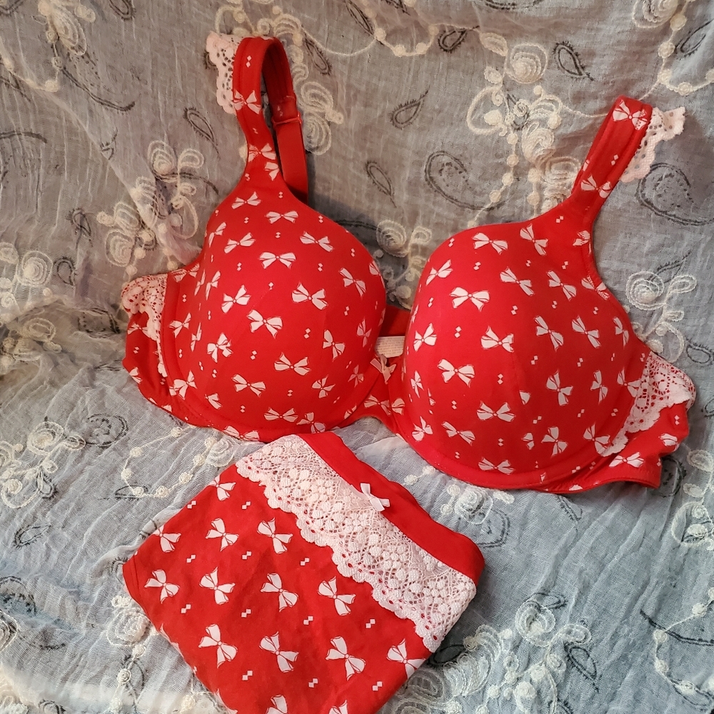 ** SOLD ** Cacique Bra 42C & Panty 18/20 Set - Picture 2 of 7